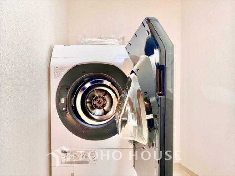 ランドリースペース 最新型全自動洗濯機付