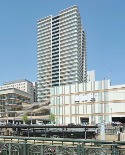 プラウドタワー名古屋栄(2LDK) 27階の外観