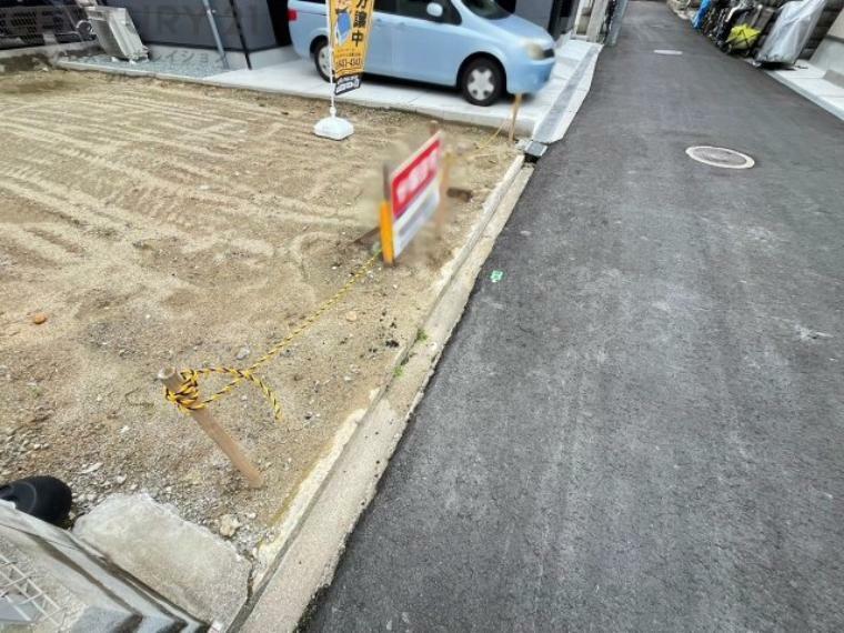 現況写真 前面道路含む現地写真