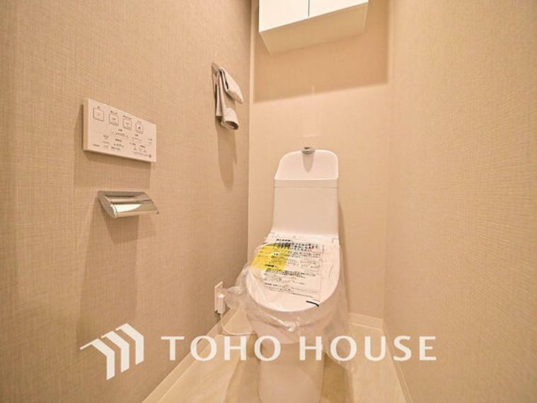 トイレ トイレには快適な温水洗浄便座付