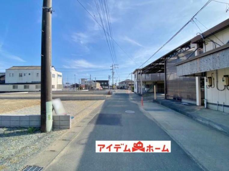 現況写真 住戸の前面道路