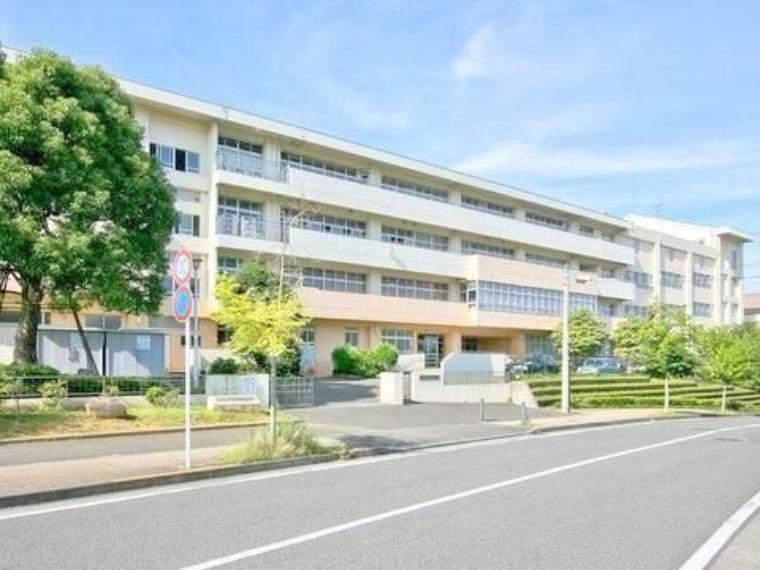 中学校 横浜市立十日市場中学校