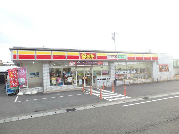 コンビニ デイリーヤマザキ 岐阜梅園店まで約760m（徒歩10分）