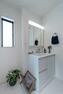 同仕様写真（内観） ■明るく清潔感のある洗面室！