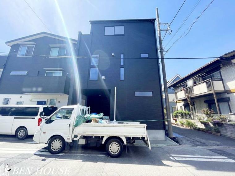 駐車場 駐車場・ビルトイン車庫で雨の日の乗り降りもしやすいですね