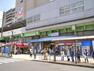 【JR亀有駅】駅ビルBeansにはファッション、雑貨、レストラン、カフェなどがあり、夜21時まで営業。（一部飲食店は23時まで）
