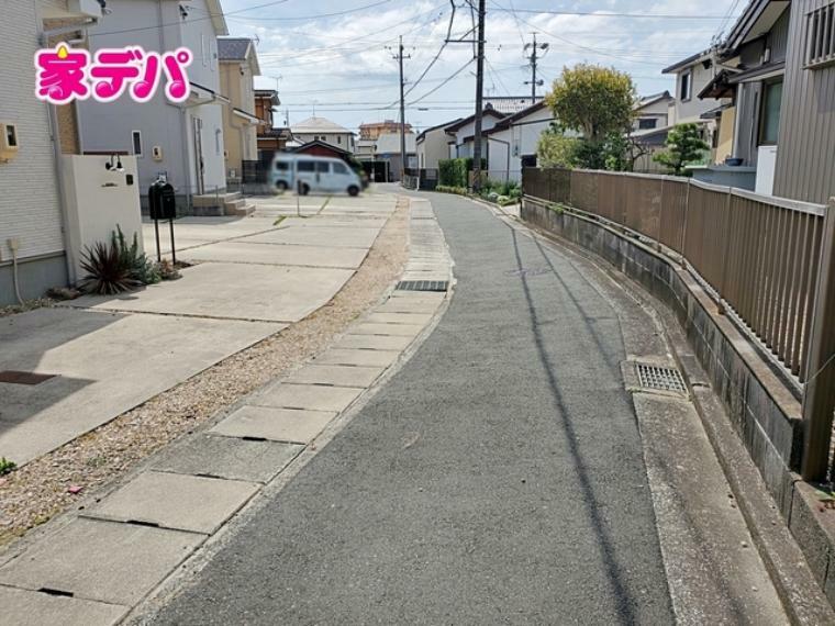 現況写真 前面道路:西側