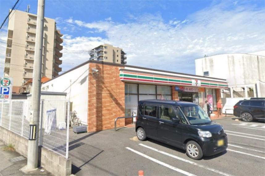 コンビニ セブンイレブン 犬山松本町店
