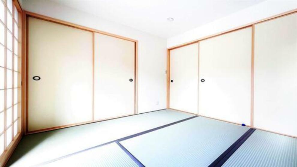 和室 リビングスペースに隣接する和室です。