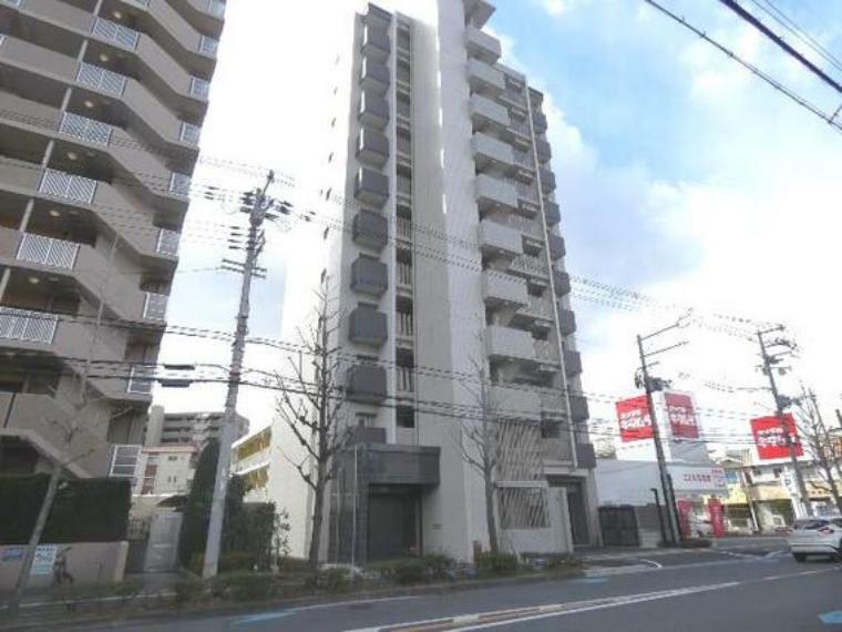 外観写真 11階建て8階、1LDKのお部屋です。