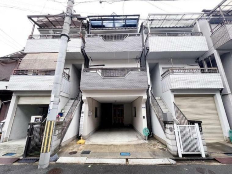 外観写真 建物外観（中央）です。