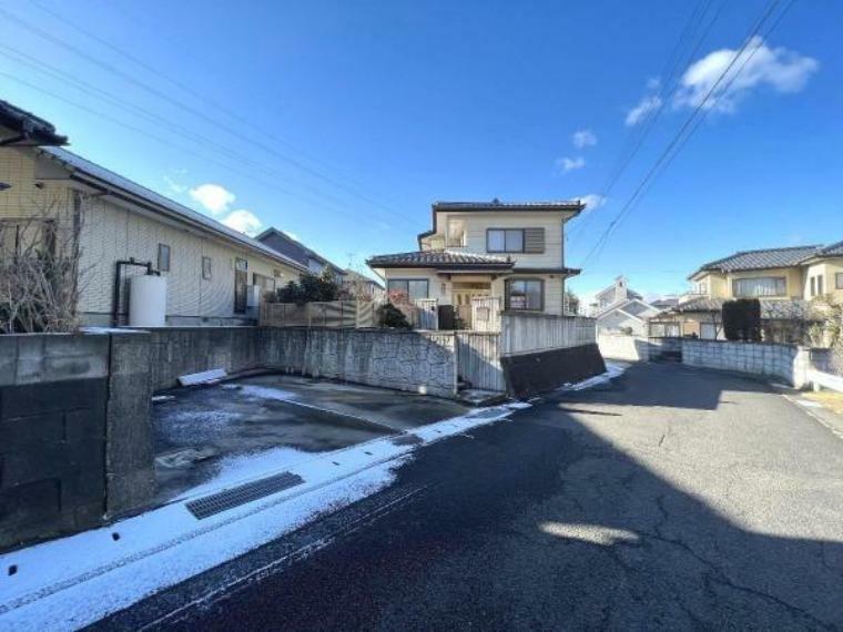 外観写真 住環境に配慮された第一種低層住居専用地域の閑静な住宅街です。