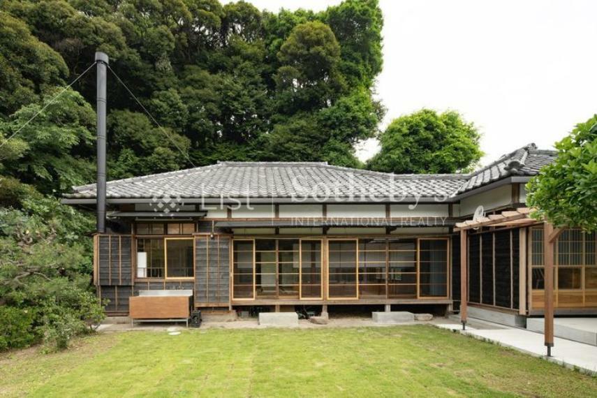 鎌倉の風情を感じる古民家再生邸宅。