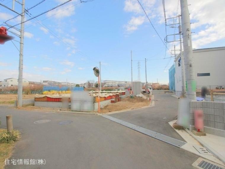 現況写真 前面道路含む現地