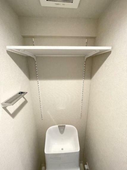 トイレ トイレ内の収納スペースです。