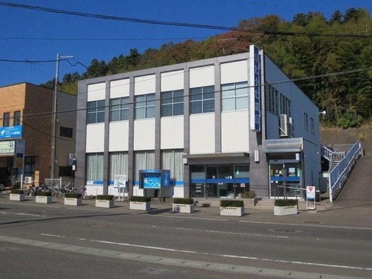 銀行・ATM 七十七銀行西多賀支店まで約350m（徒歩5分）