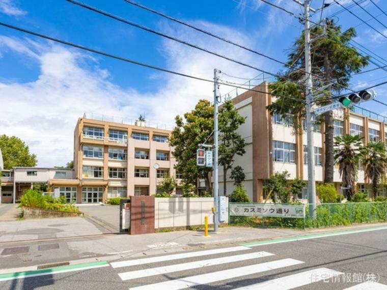 小学校 鎌ケ谷市立初富小学校 720m