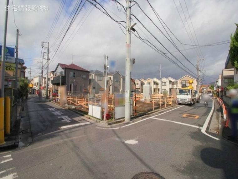 現況写真 前面道路含む現地