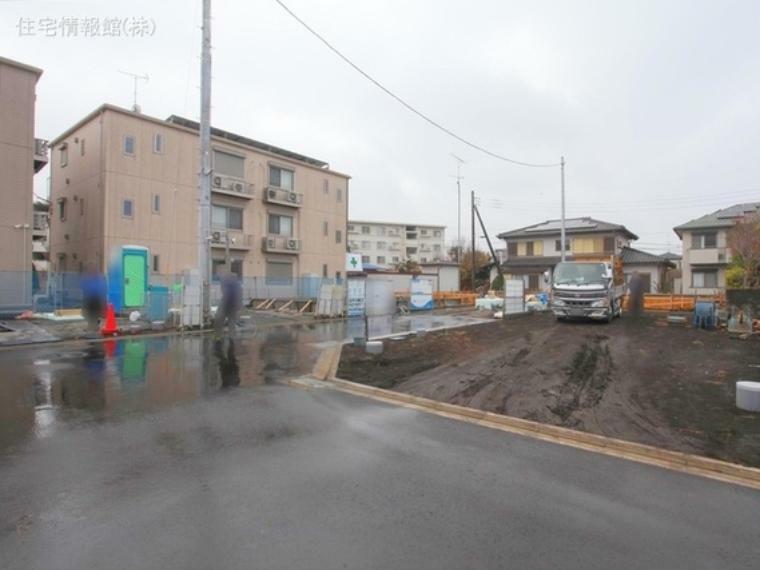 現況写真 前面道路含む現地