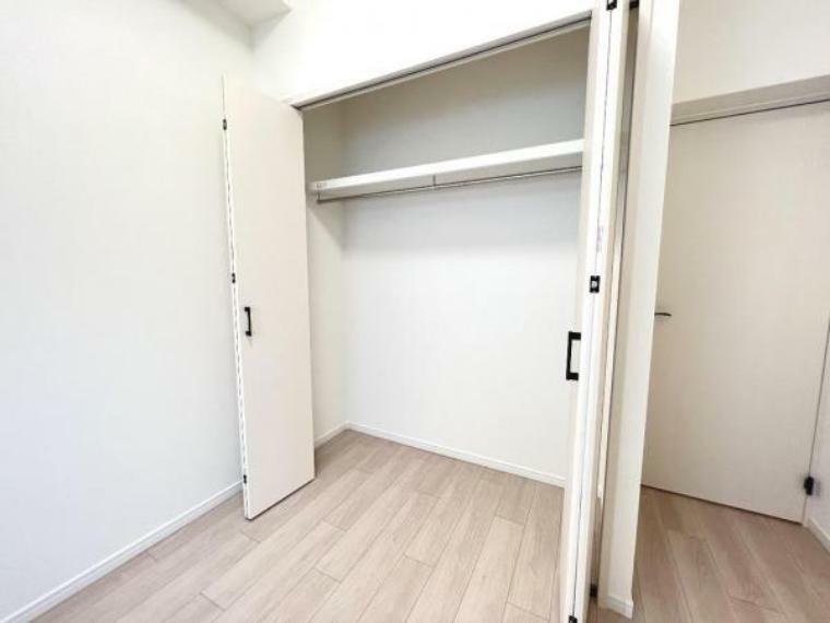 収納 収納付きのお部屋は、室内スペースを広く使えますね。