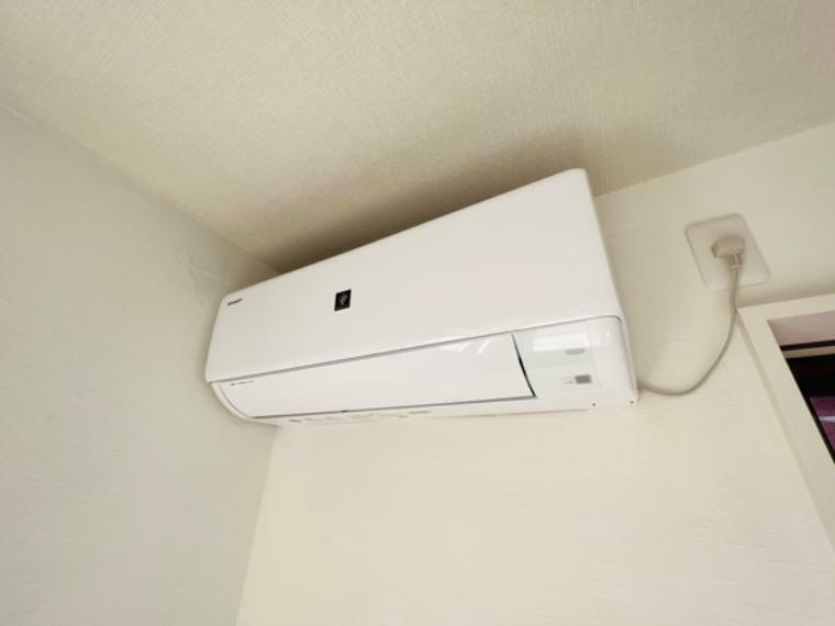 冷暖房・空調設備 エアコンです。