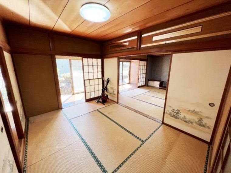 和室 約6帖と8帖の和室は襖で隣接し、広い空間をお使い頂けます。