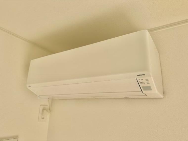 冷暖房・空調設備 サービス付きエアコン（^^