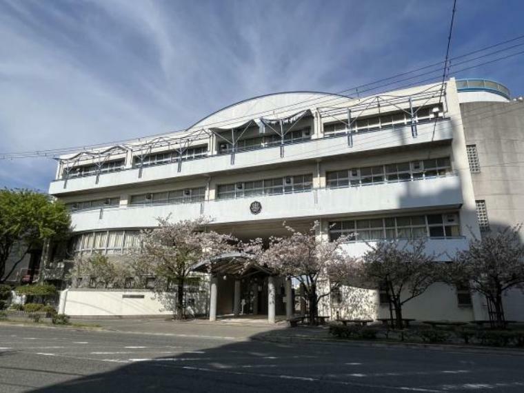 中学校 神戸市立魚崎中学校