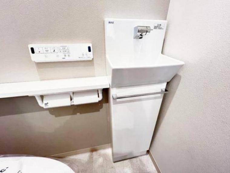 トイレに手洗い器があり衛生的ですね。