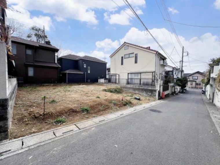 現況写真 第一種低層住居専用地域の閑静な住宅街です。