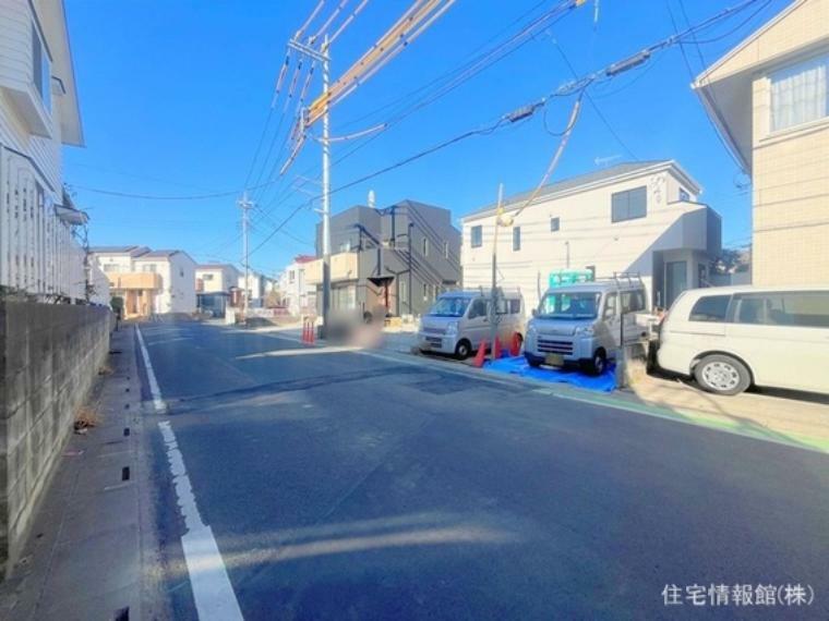 現況写真 前面道路含む現地