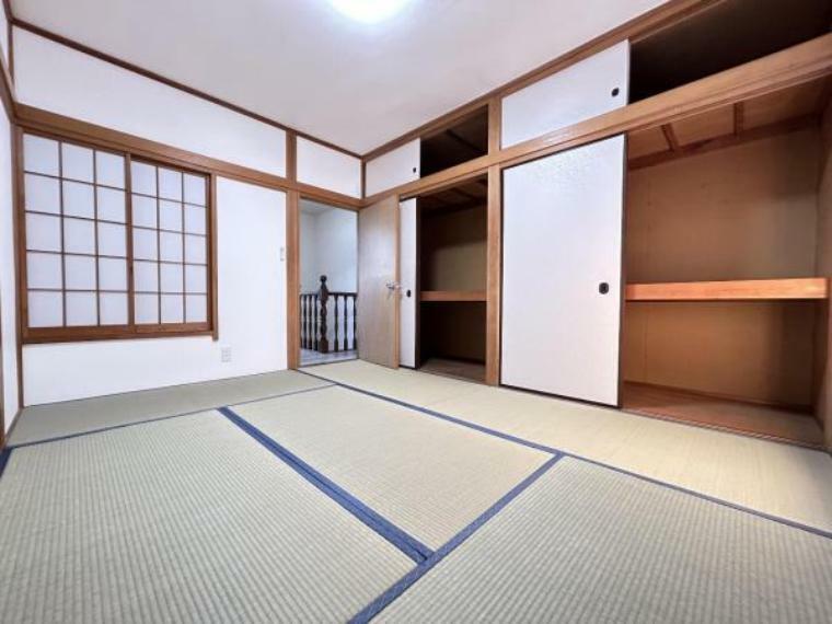 和室 広い収納がありお部屋のスペースを有効活用できそうですね。