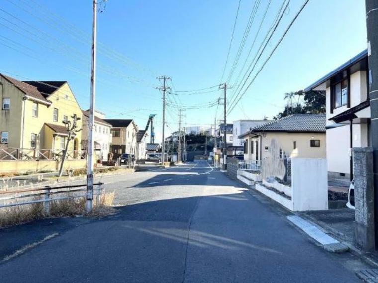 外観写真 住環境に配慮された第一種低層住居専用地域の閑静な住宅街です。