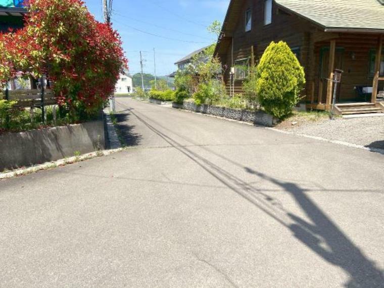 現況写真 前面道路です。