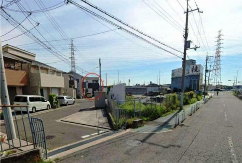 大阪市御堂筋線「北花田」駅まで徒歩約10分の立地です。
