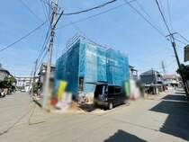 周辺は住宅が建ち並ぶ閑静な住宅街です。