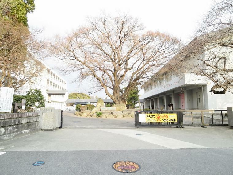 小学校 岡崎市立梅園小学校