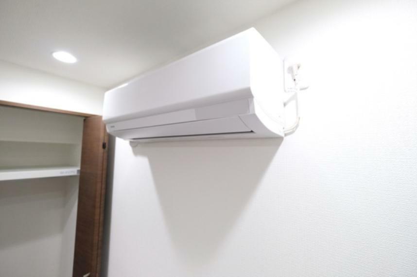 冷暖房・空調設備 エアコンです。