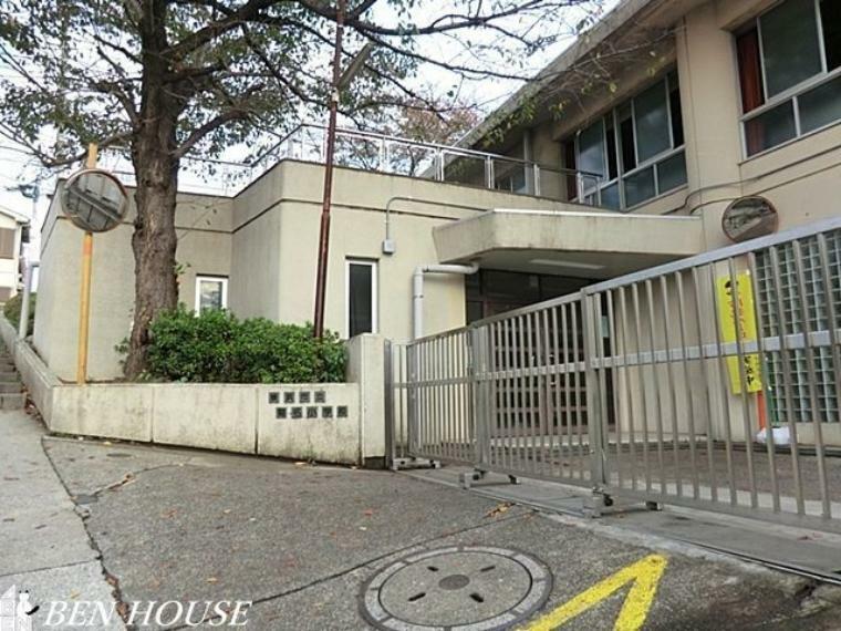 小学校 横浜市立菊名小学校 徒歩7分。教育施設が近くに整った、子育て世帯も安心の住環境です。