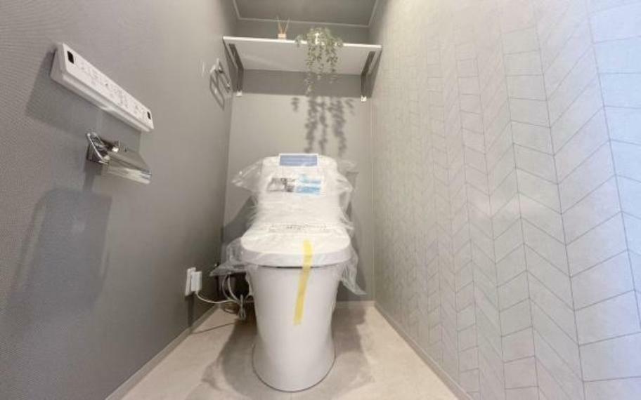 トイレ 《トイレ》　■トイレは明るい空間で清潔感があります。