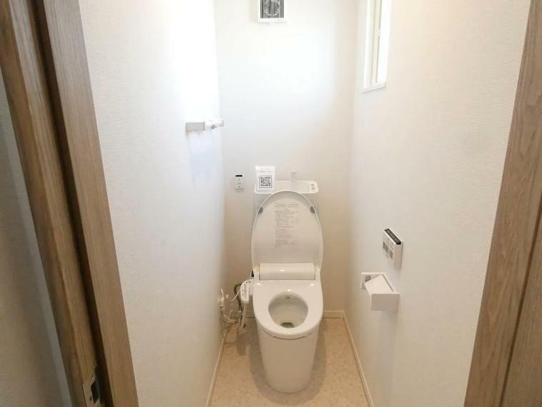 トイレ 2階にもトイレ有り！