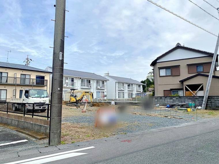 現況外観写真 4月12日撮影　只今、建築中です！