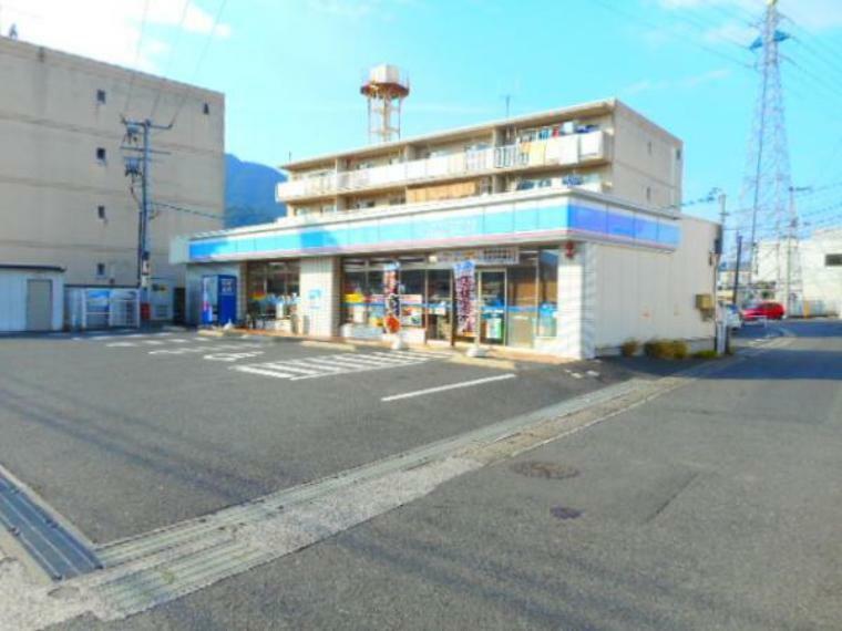 コンビニ ローソン 広島祇園六丁目店