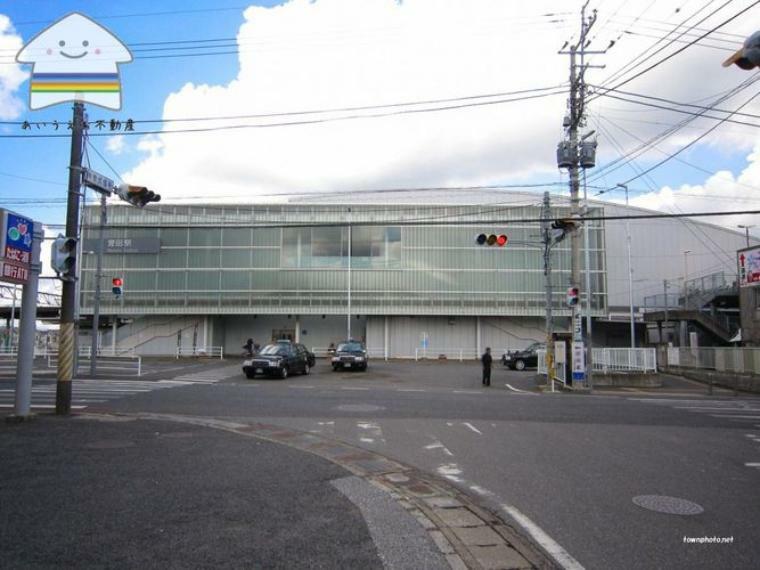 誉田駅（JR 外房線） 徒歩16分。