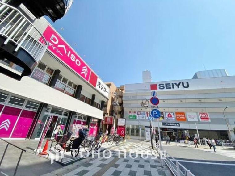 スシロー 行徳駅前店まで約550m。