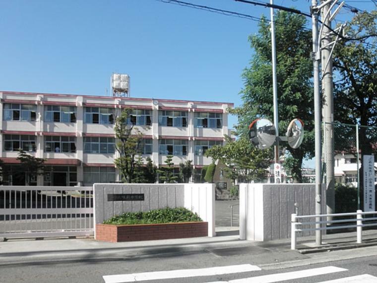 中学校 小牧市立味岡中学校