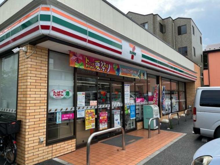 コンビニ セブンイレブン 足立鹿浜店