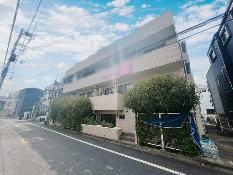 外観写真 昭和62年10月築のマンションです。