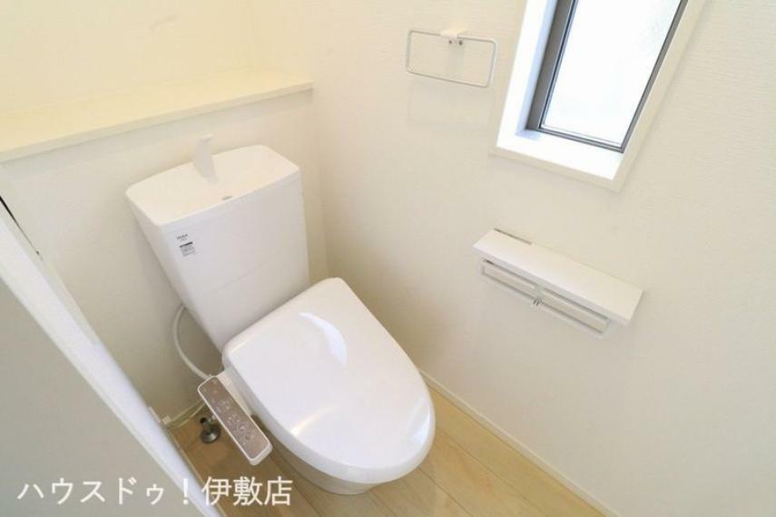 トイレ 【1Fトイレ】ウォシュレット機能付きトイレです