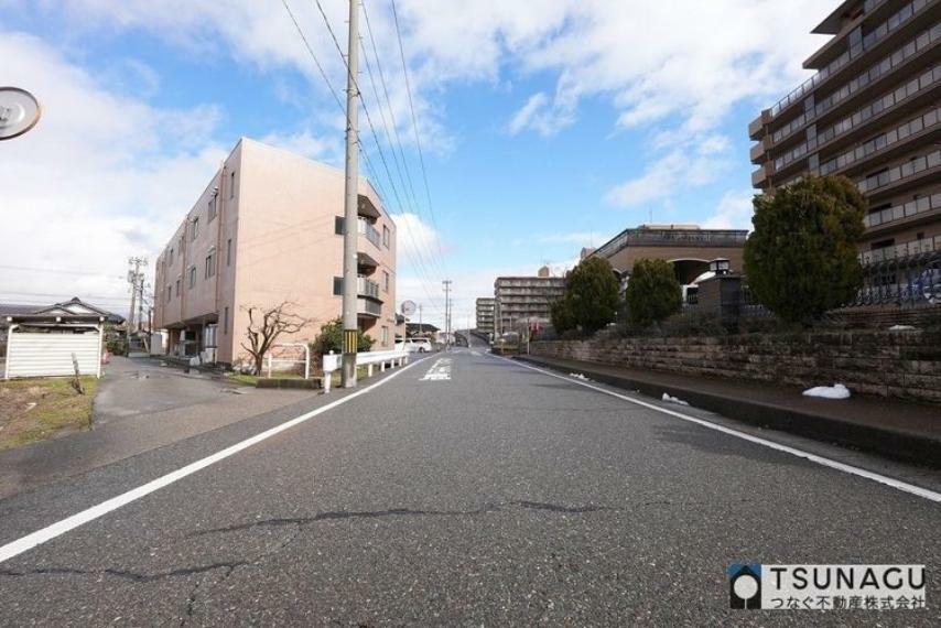 現況写真 徒歩圏内に公園があり、小さいお子様がいらっしゃるご家族にもおススメです！